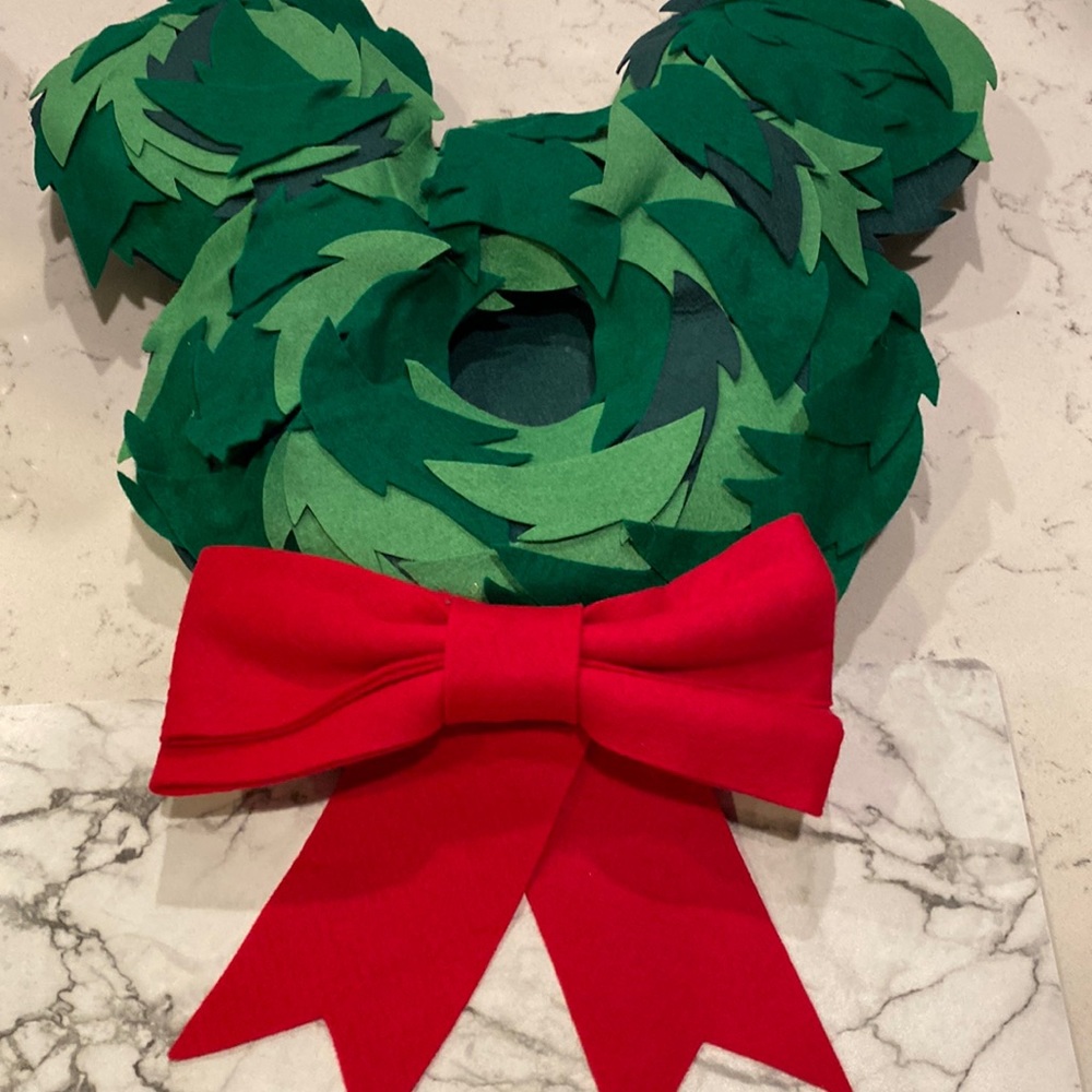 Disney Mickey Christmas Wreath